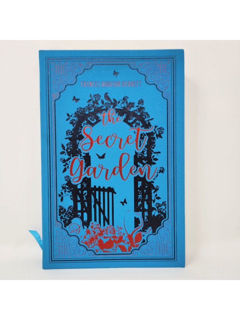 The Secret Garden By Frances Hodgson Burnett Paper Mill Press Blue Edition